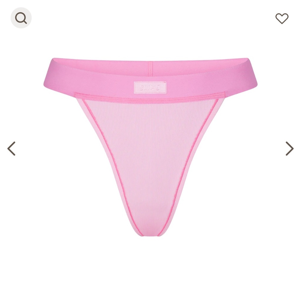 Skims Limited Edition bubble gum Thong (3 underwear will be shipped)